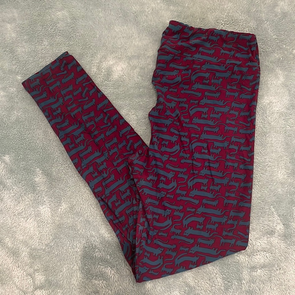 LulaRoe Tall and Curvy Cat Leggings
